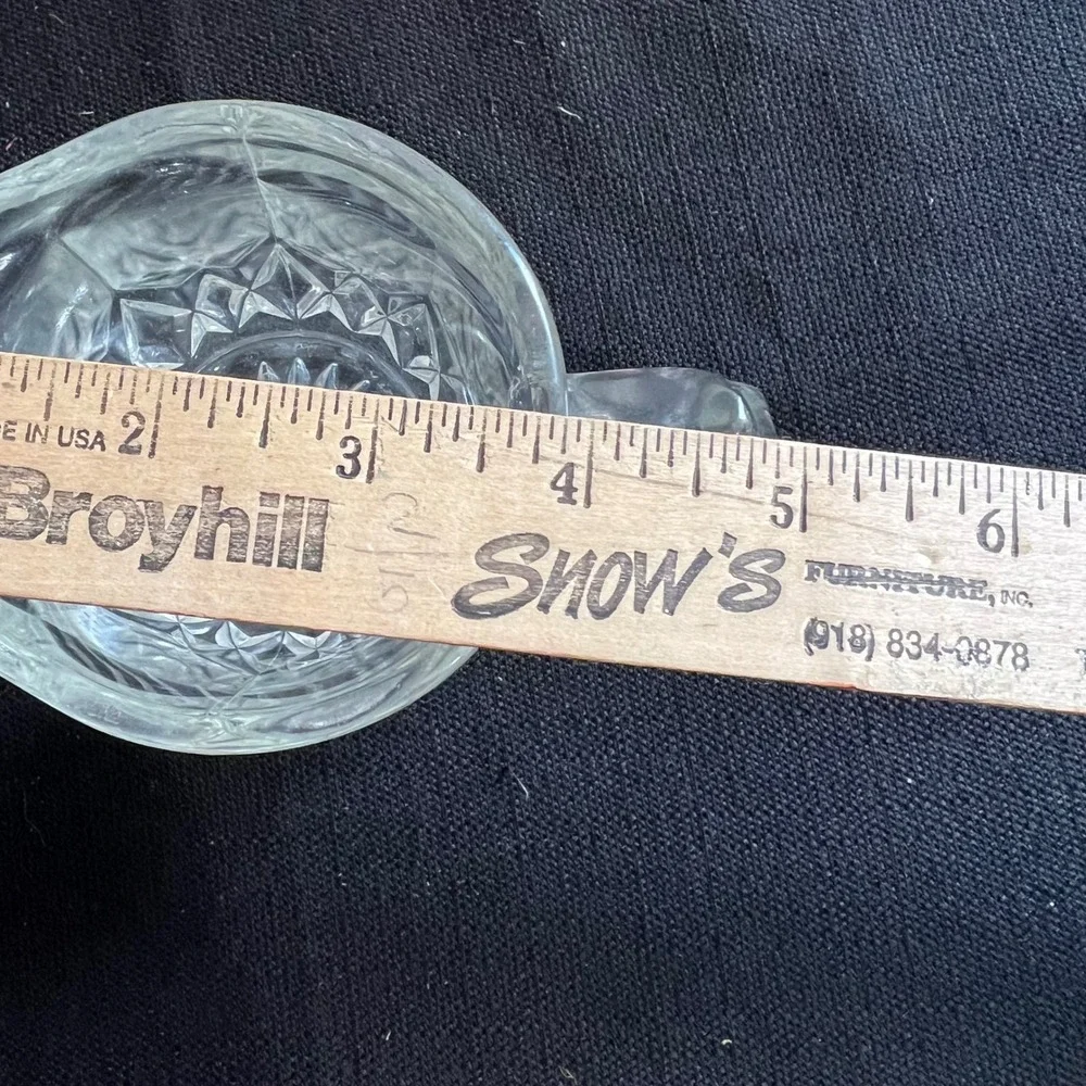 N/A measurements creamer